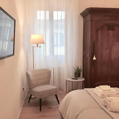 Cantorial Charme Apartment *